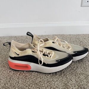 Nike Air Max
